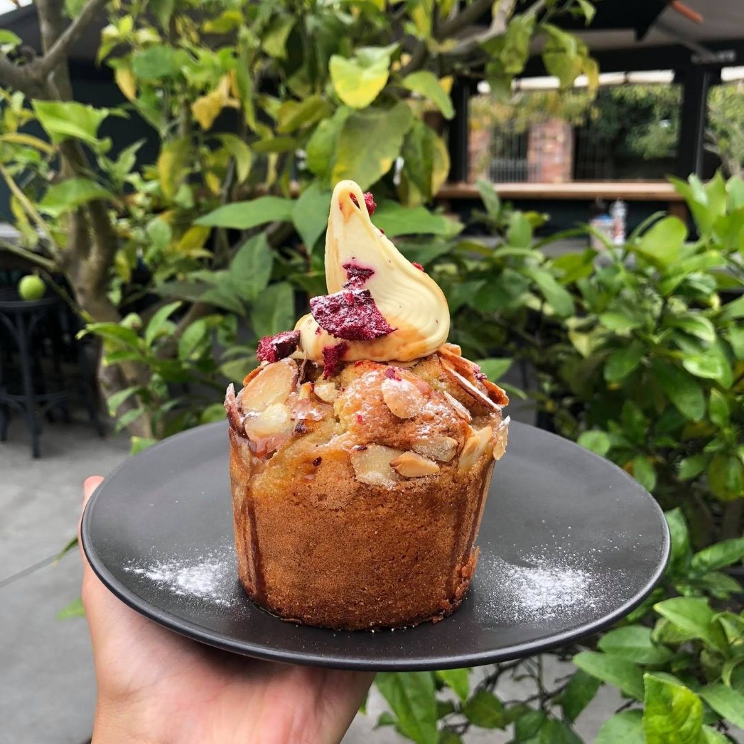 Feijoa, ginger and almond cake recipe – Punnet Eatery