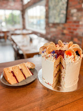 Load image into Gallery viewer, Lemon and Raspberry Cake