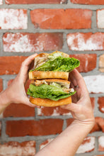 Load image into Gallery viewer, Sandwich Box 8 pieces