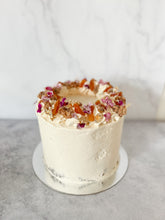 Load image into Gallery viewer, Classic Carrot cake