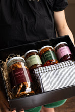 Load image into Gallery viewer, Gift Box - Punnet Foodie