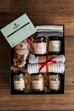 Load image into Gallery viewer, Gift Box - Punnet Deluxe Foodie (with $100 gift voucher)