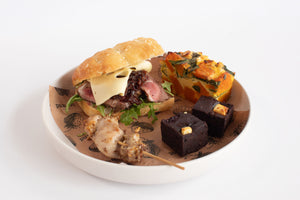 Deluxe Lunch box Catering ($26 per person)