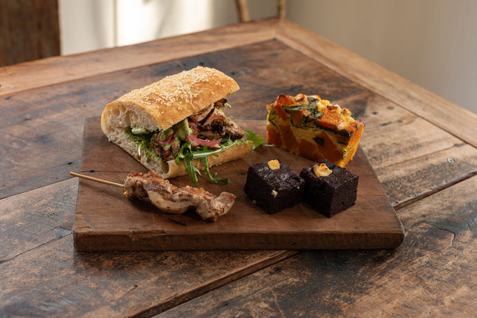 Deluxe Lunch box Catering ($26 per person)