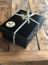 Load image into Gallery viewer, Punnet favourites gift box